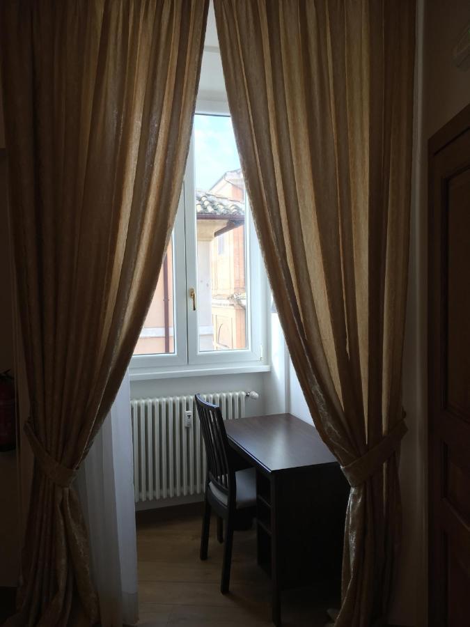 Casa Sangalletti * Rome